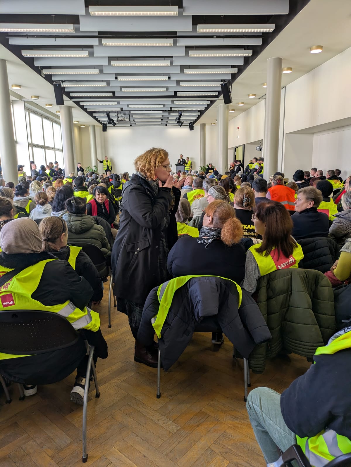 Solidarität mit den Beschäftigten der Vivantes-Töchter – TvöD für alle an der Spree!
