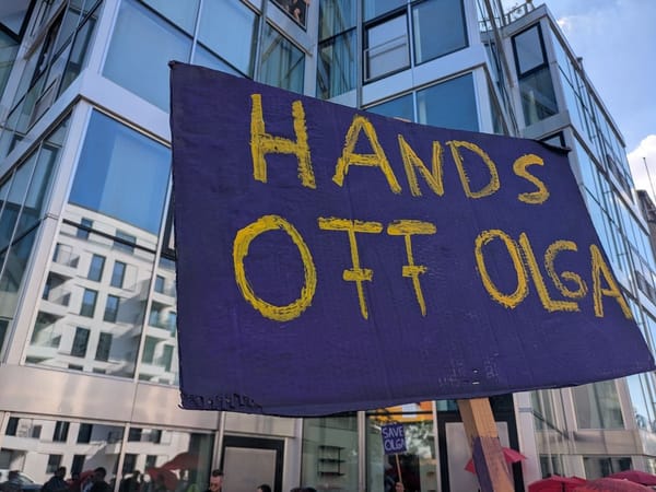 Schutzräume statt Sperrbezirk! Der Frauen*treff Olga in der Kurfürstenstraße muss bleiben.